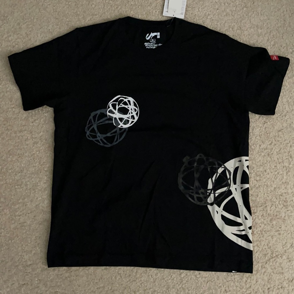Uniqlo x Futura Shirt